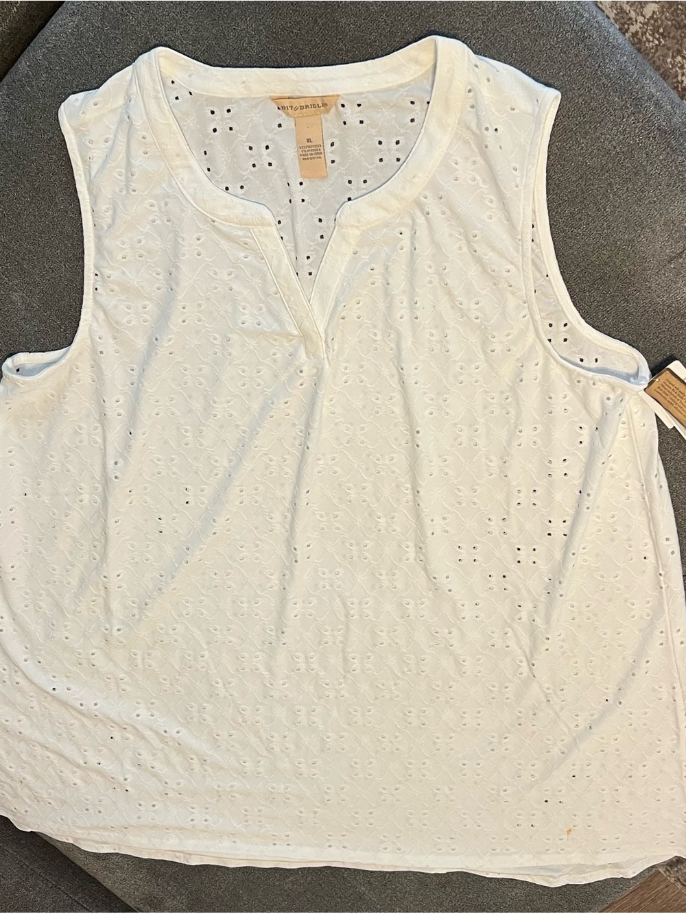 New Bit & Bridle Tank Sleeveless White Sz XL